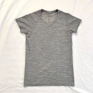 Lululemon Swiftly Tech Short Sleeve 2.0